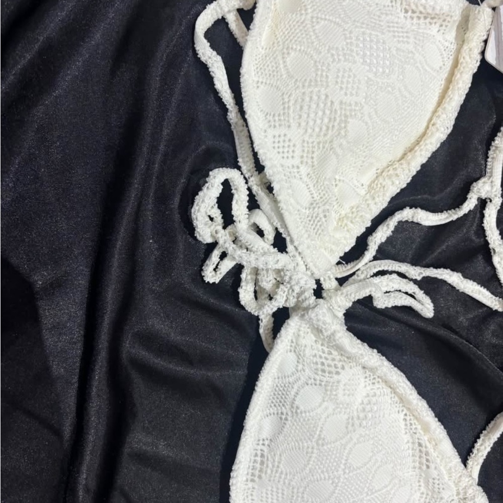 Elegant White Lace Bikini Sets (2)